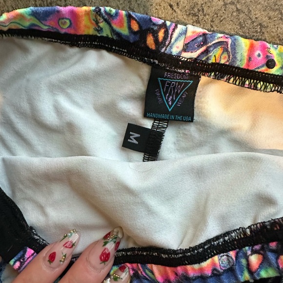 Freedom rave wear set - Picture 3 of 4